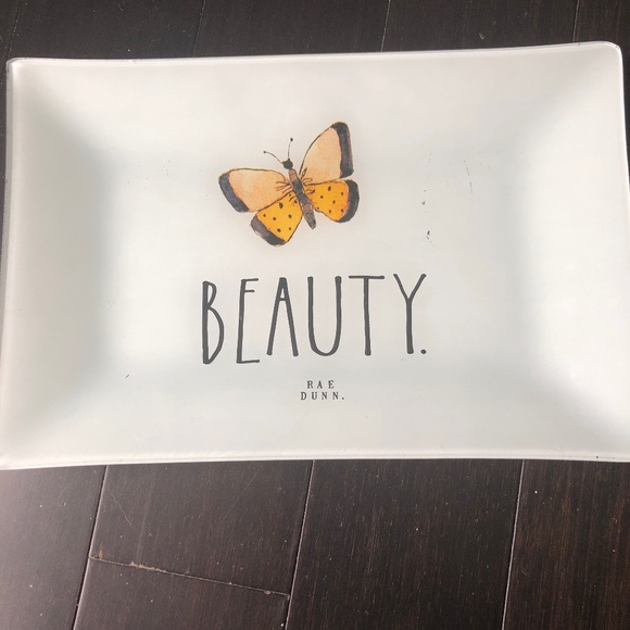 Rae Dunn Beauty - Picture 1 of 3